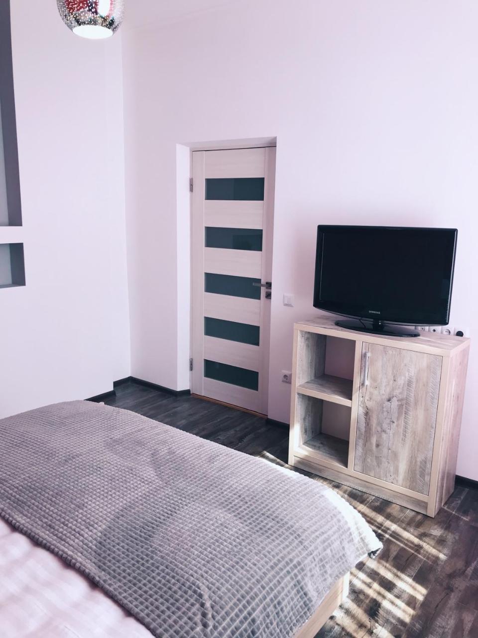 Apartment Ternopil Світло Не Вимикають Bagian luar foto